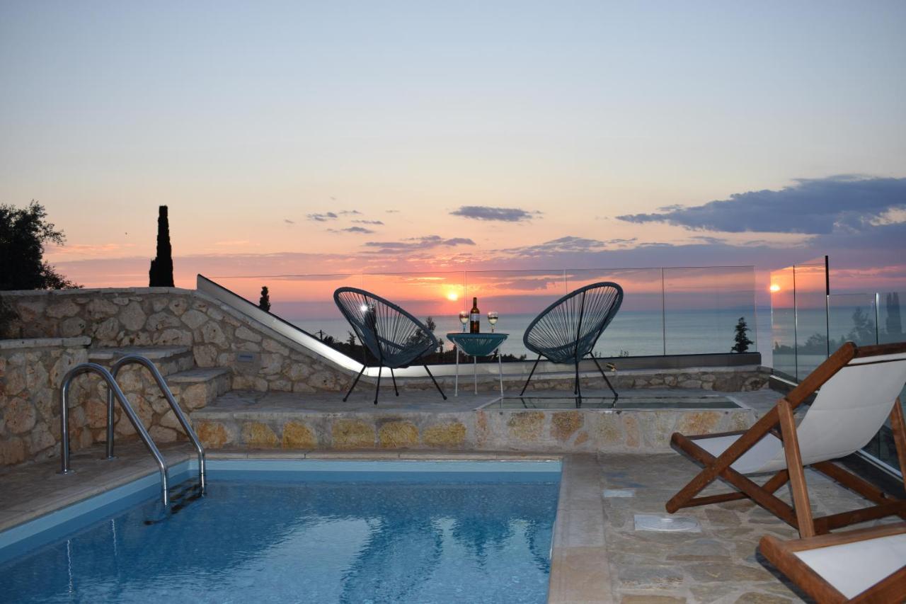 Villa Thetis With Private Pool Where The Sunsets Fade Away Áyios Nikítas Buitenkant foto