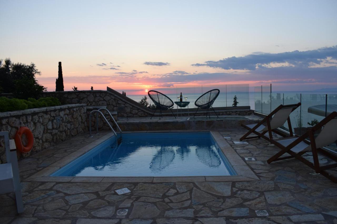 Villa Thetis With Private Pool Where The Sunsets Fade Away Áyios Nikítas Buitenkant foto